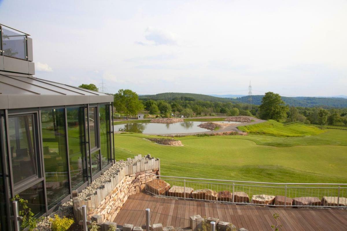 Hotel & Golfrestaurant Gut Wissmannshof Staufenberg  Exteriör bild