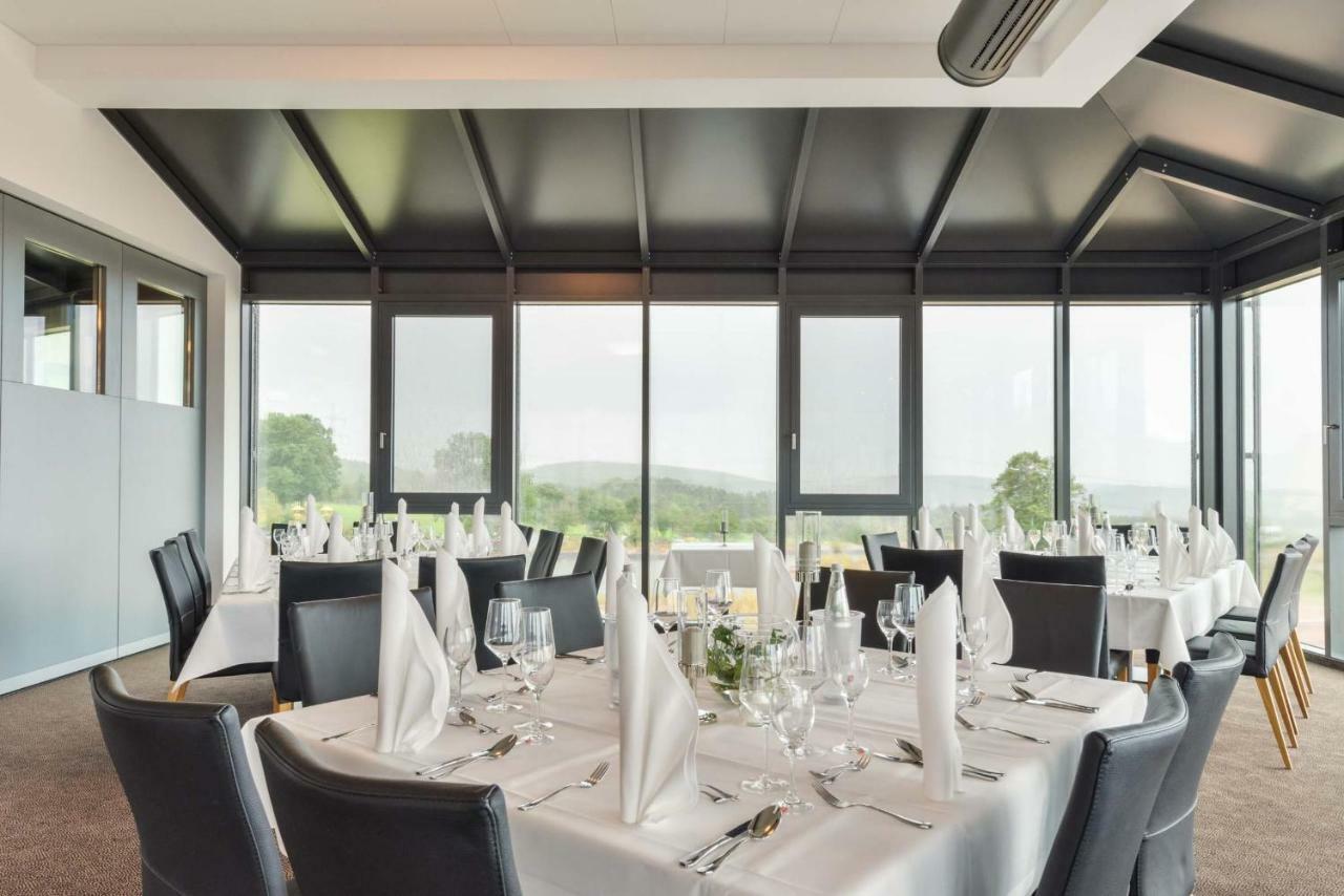 Hotel & Golfrestaurant Gut Wissmannshof Staufenberg  Exteriör bild