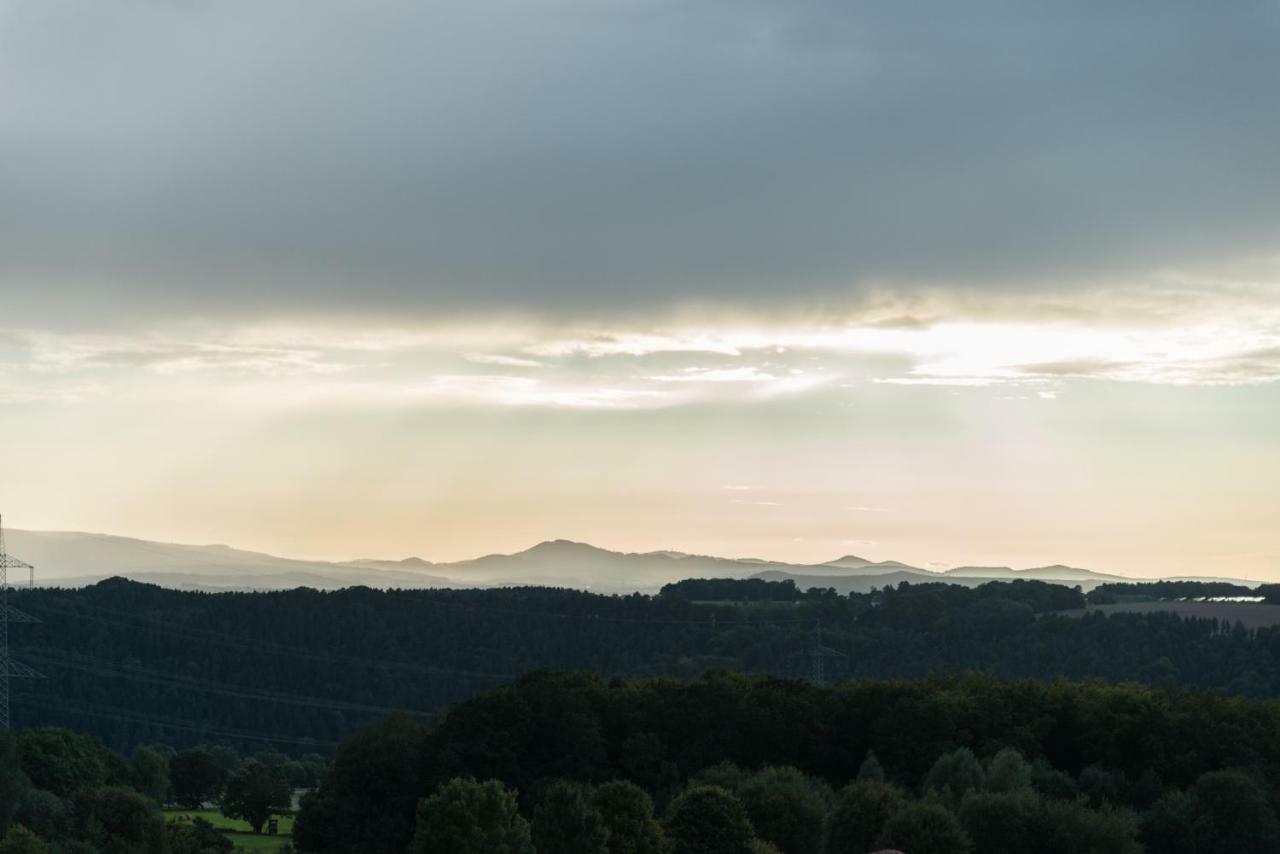 Hotel & Golfrestaurant Gut Wissmannshof Staufenberg  Exteriör bild